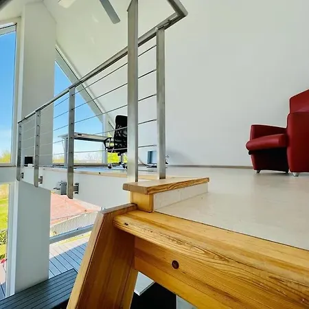 Lichtdurchflutete Ferienwohnung Mit Direktem Schleiblick * Fahrdorf (Schleswig-Holstein)