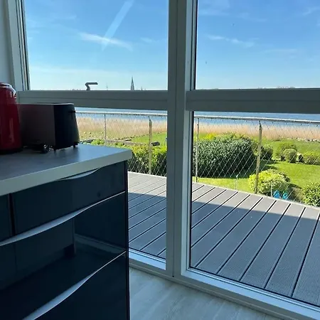 Lichtdurchflutete Ferienwohnung Mit Direktem Schleiblick * Fahrdorf (Schleswig-Holstein)