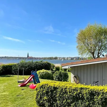 Lichtdurchflutete Ferienwohnung Mit Direktem Schleiblick * Fahrdorf (Schleswig-Holstein)